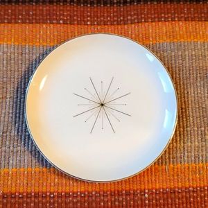 Vintage Homer Laughlin Modern star plate